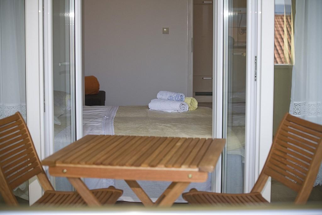Apartments Rubic Omiš Rom bilde