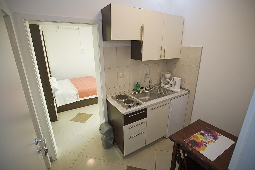Apartments Rubic Omiš Rom bilde
