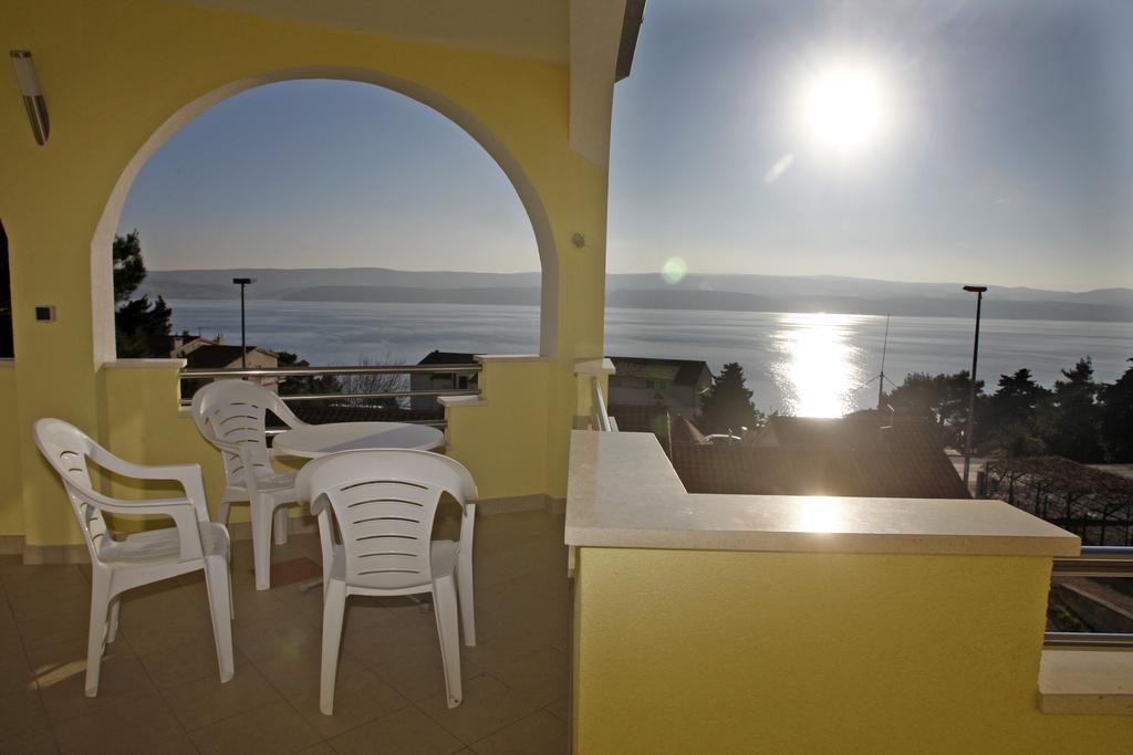 Apartments Rubic Omiš Rom bilde